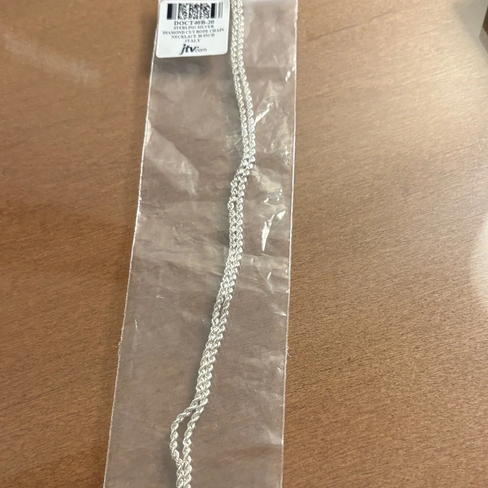 Silver Twisted Chain Necklace - Picture 2 of 8